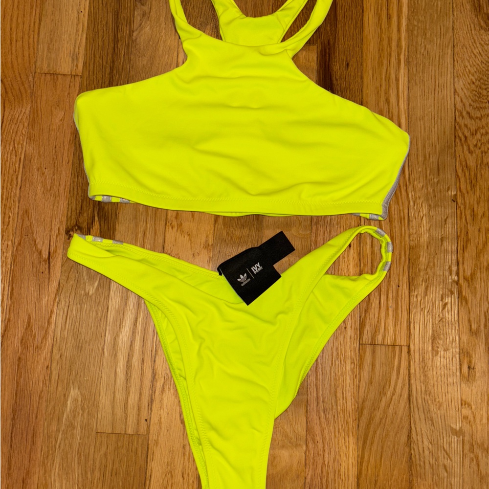 NWT Ivy Park yellow bikini set